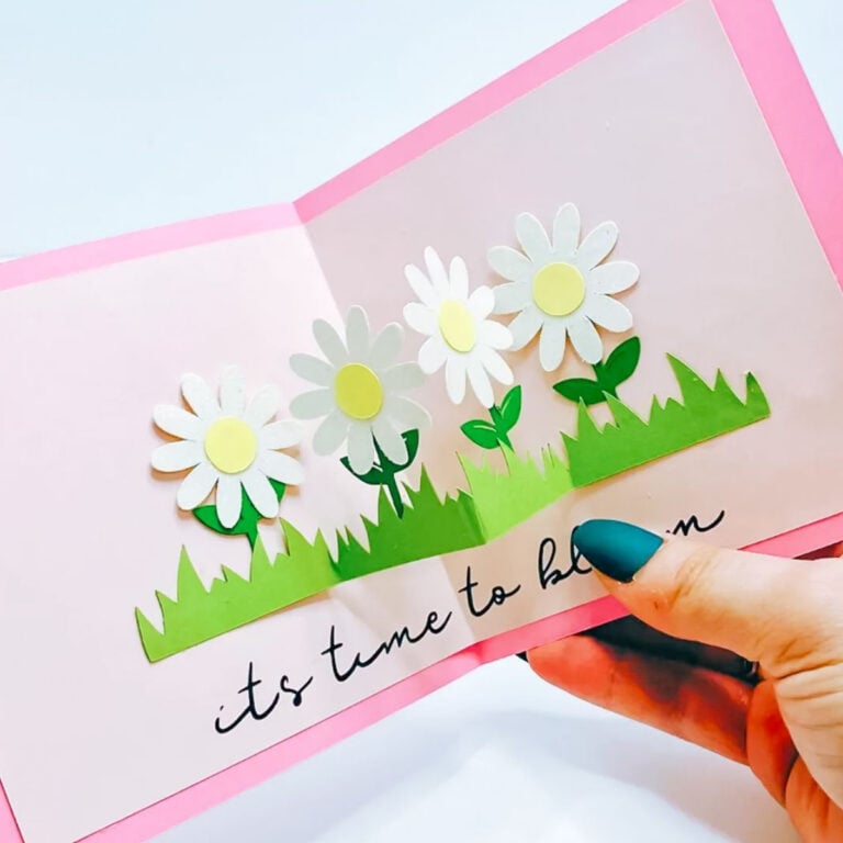 How to Make a Pop Up Card on Cricut (With Pictures)